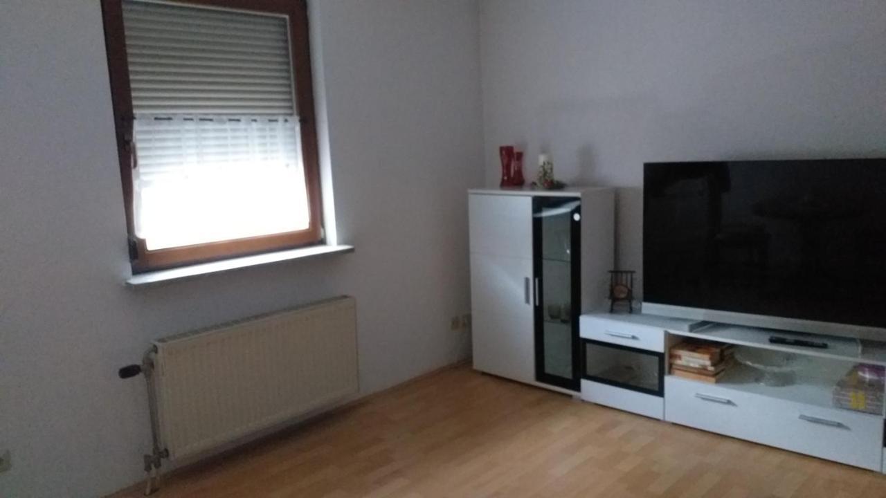 Ferienwohnung Fam.Lutz Knittelsheim Exterior photo